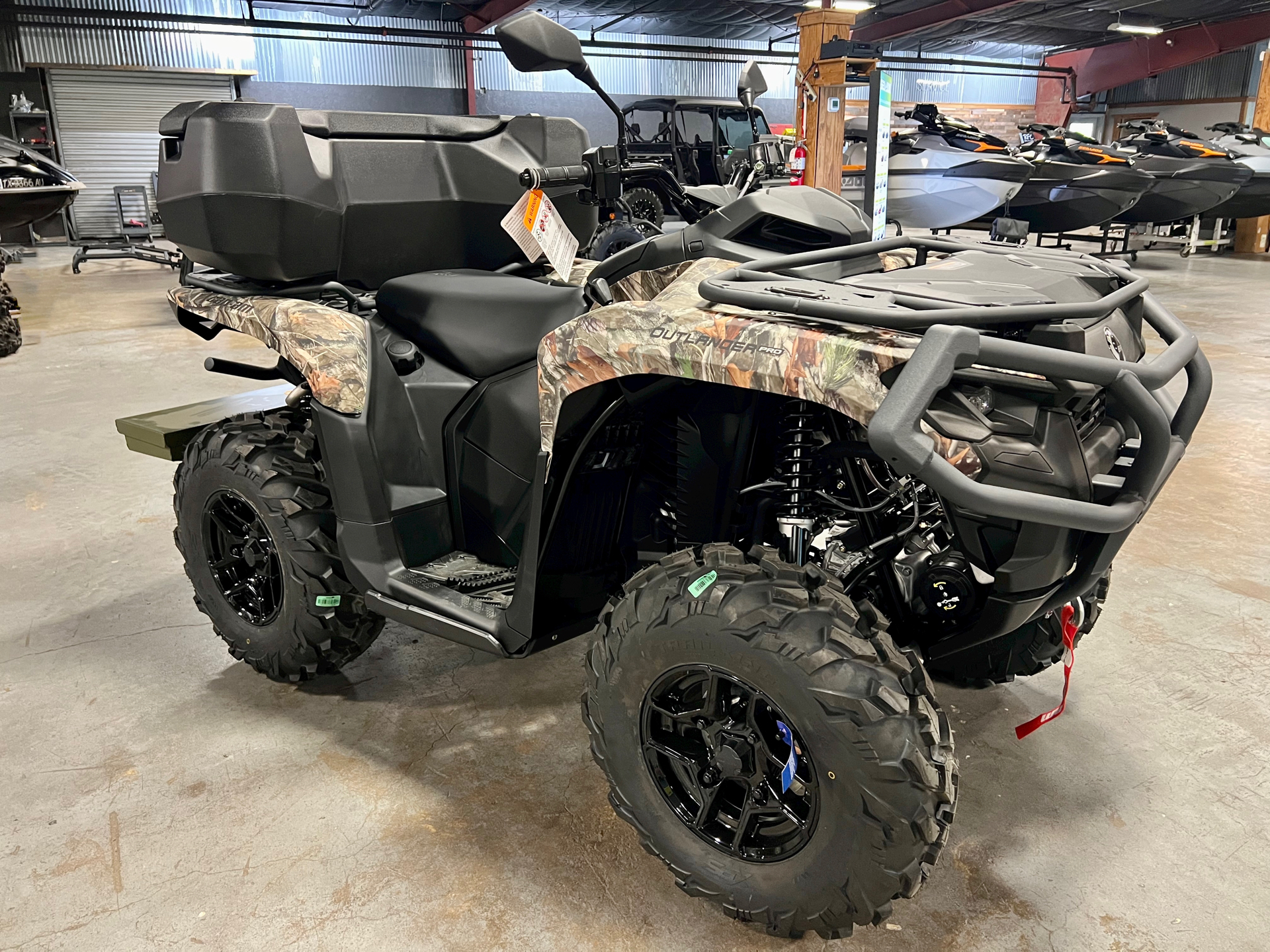2024 Can-Am Outlander PRO Hunting Edition HD5 in Brenham, Texas - Photo 3