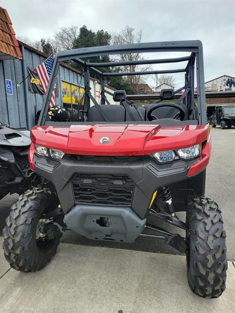 2024 Can-Am Defender MAX DPS HD10 in Paso Robles, California - Photo 2