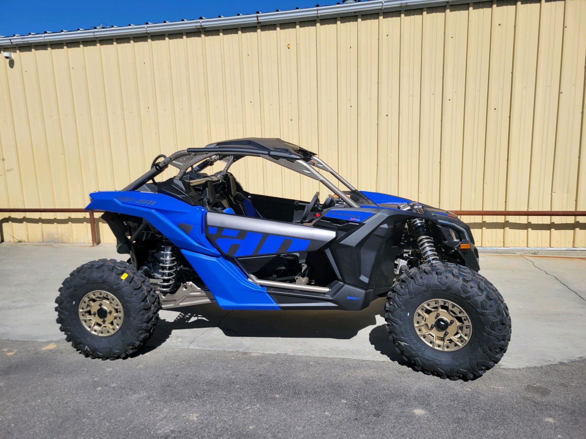 2024 Can-Am Maverick X3 X RS Turbo RR with Smart-Shox in Paso Robles, California - Photo 3