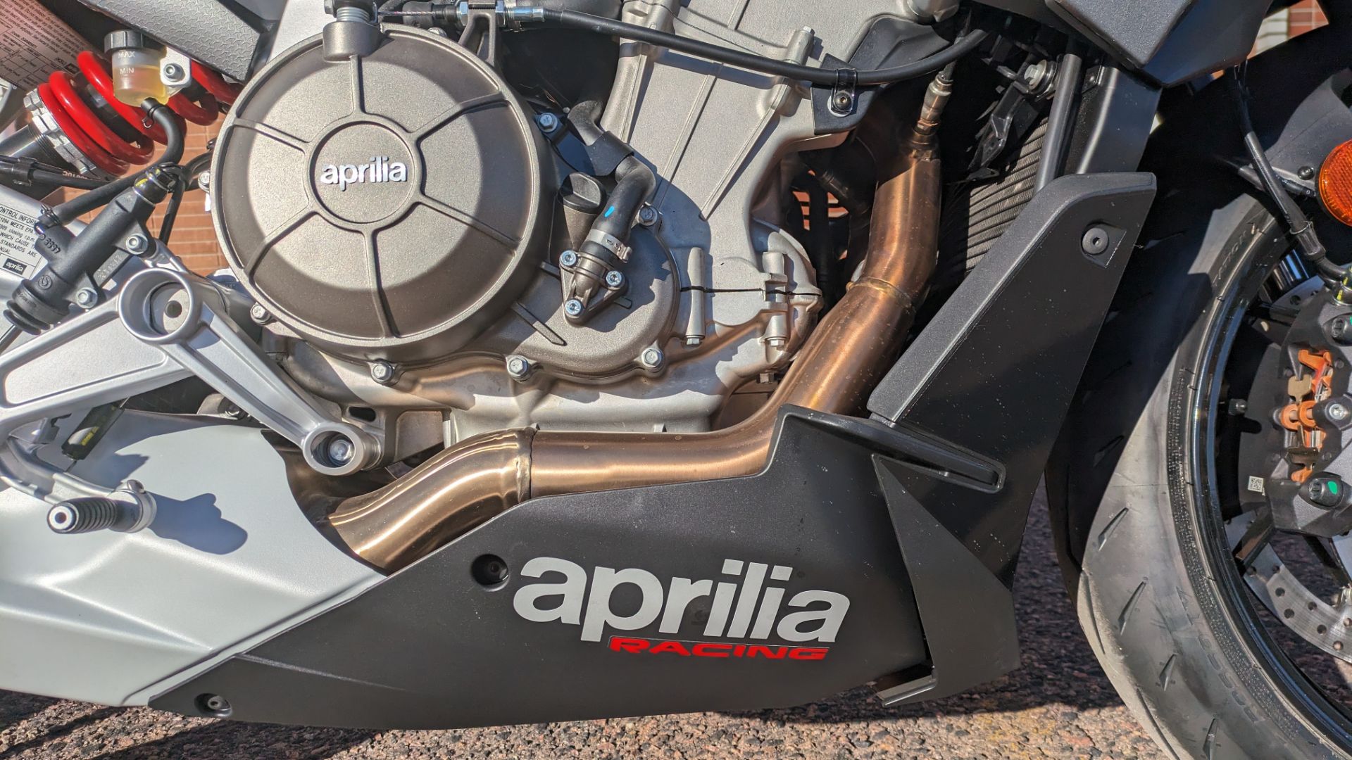 2024 Aprilia Tuono 660 in Denver, Colorado - Photo 7