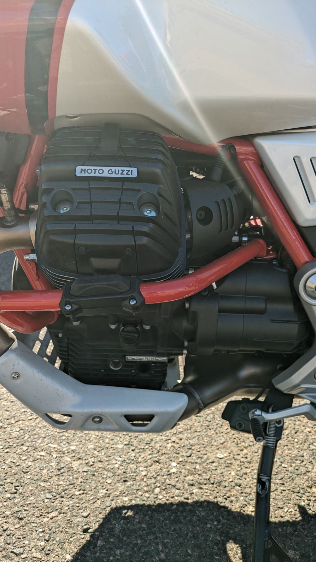 2022 Moto Guzzi V85 TT Adventure in Denver, Colorado - Photo 5