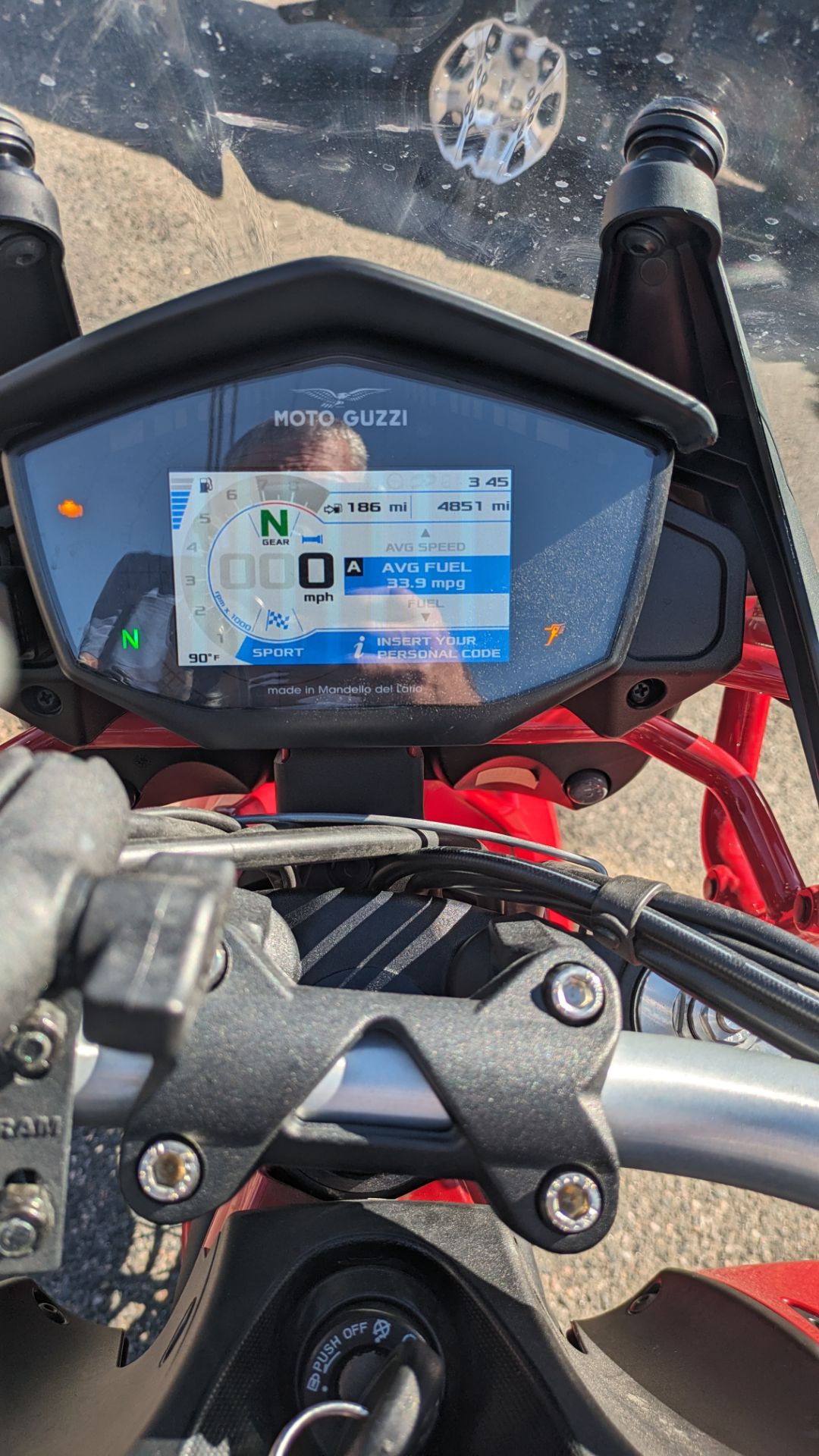 2022 Moto Guzzi V85 TT Adventure in Denver, Colorado - Photo 9