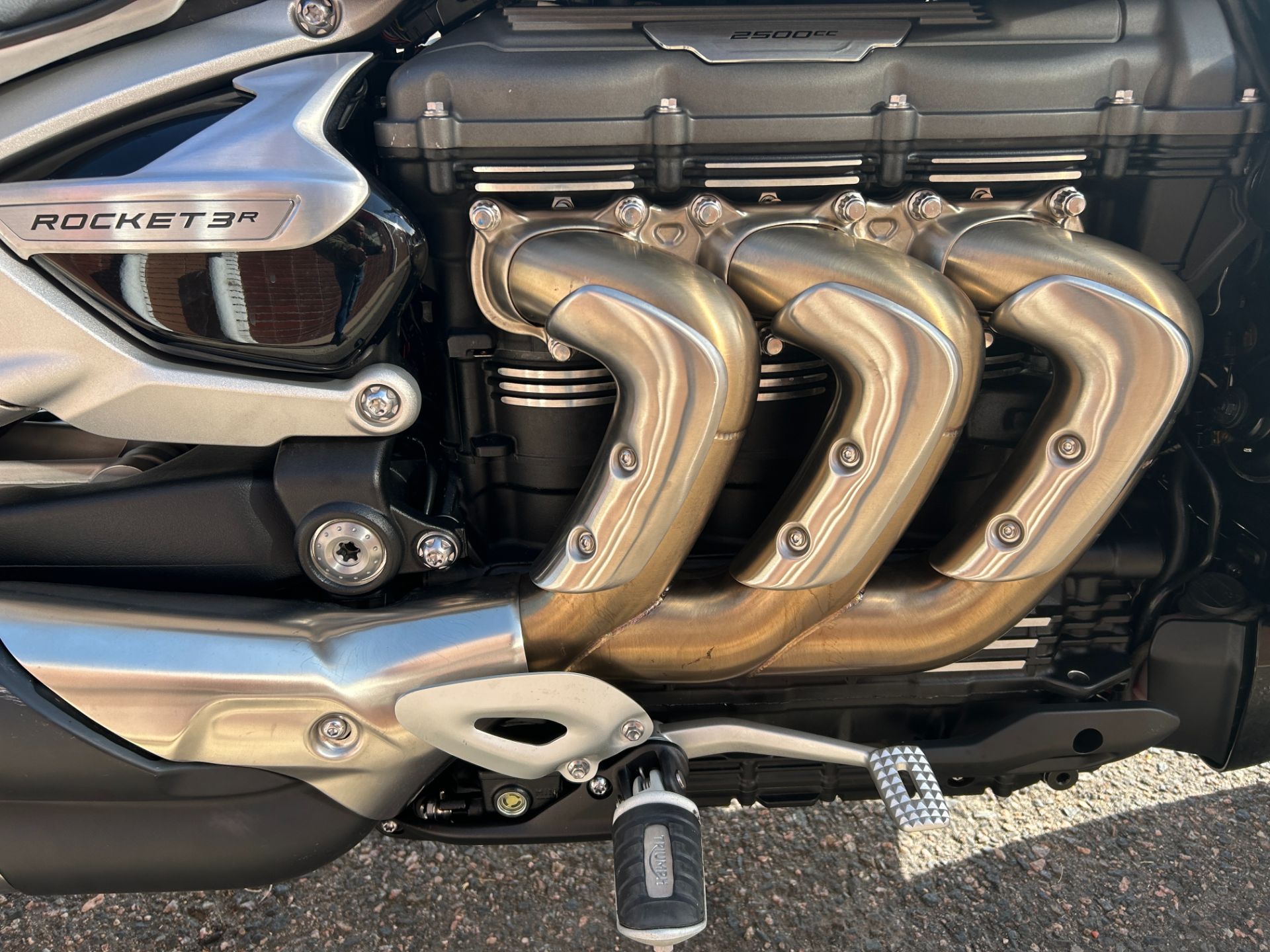 2023 Triumph Rocket 3 R in Denver, Colorado - Photo 19