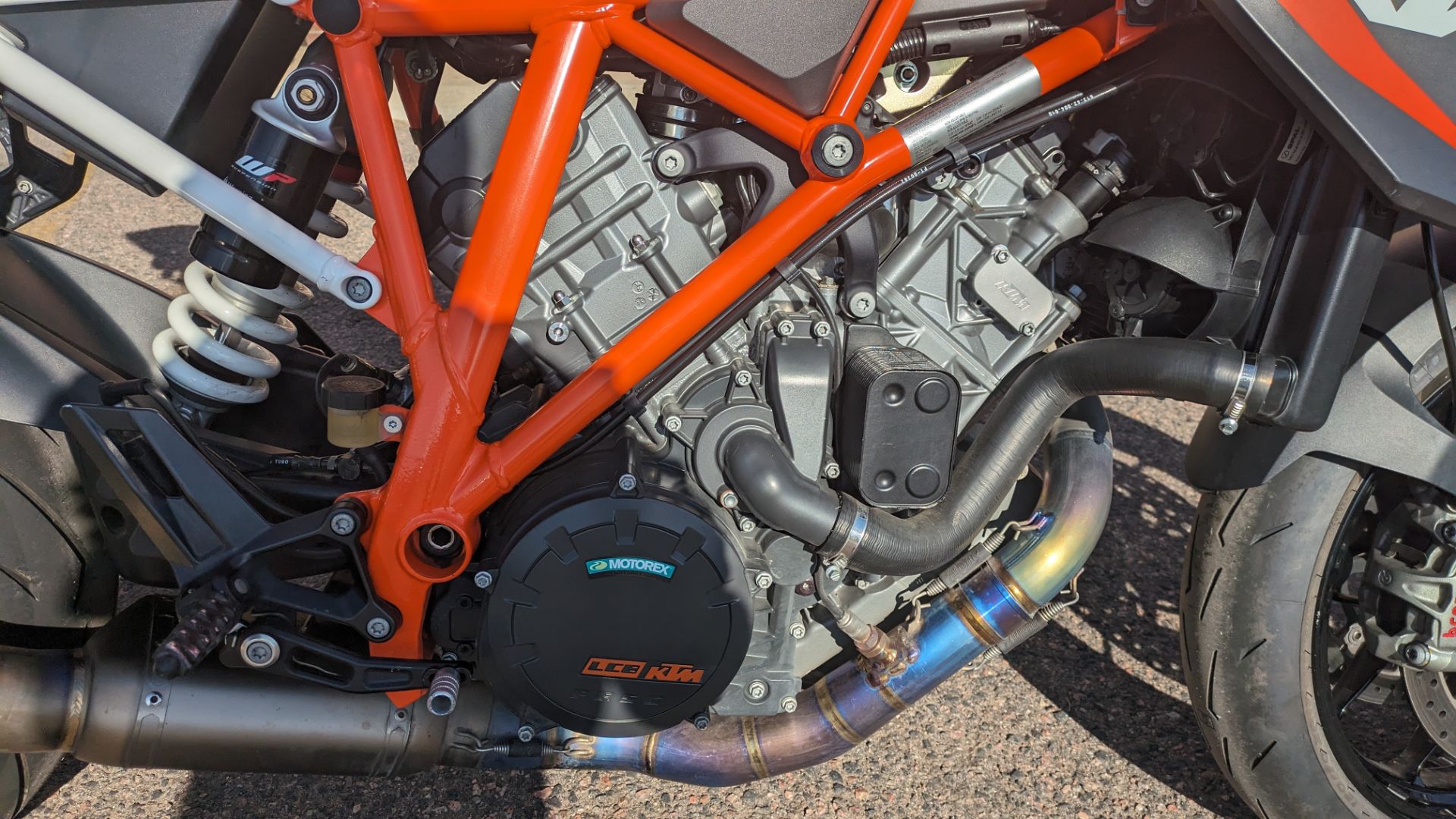 2016 KTM 1290 Super Duke R in Denver, Colorado - Photo 6