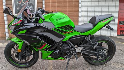 2023 Kawasaki Ninja 650 KRT Edition in Denver, Colorado - Photo 8