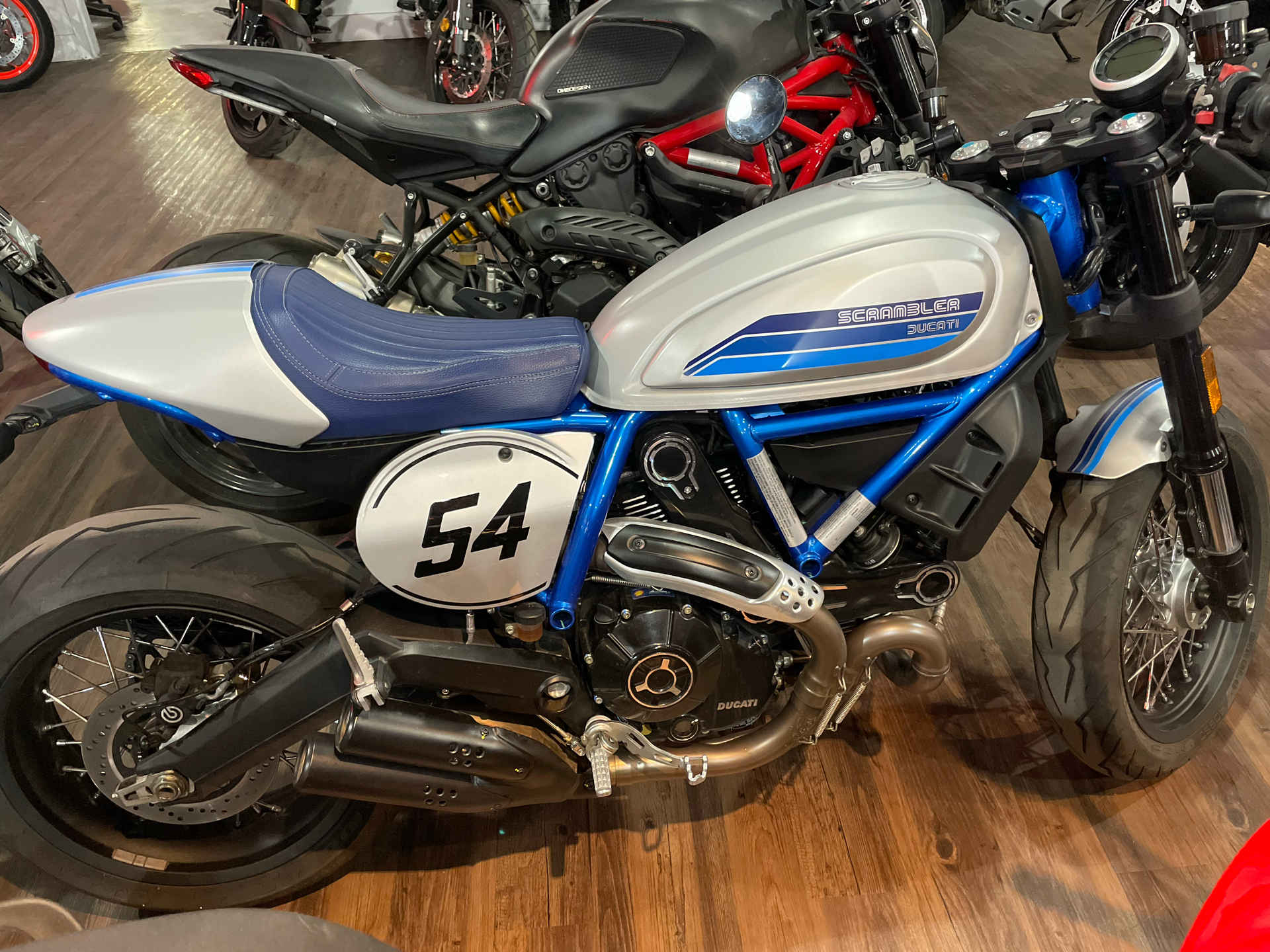 2020 Ducati Scrambler Cafe Racer in Denver, Colorado - Photo 7
