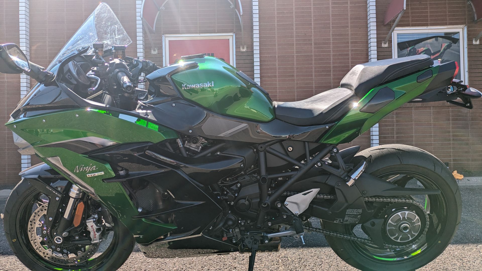 2021 Kawasaki Ninja H2 SX SE+ in Denver, Colorado - Photo 7