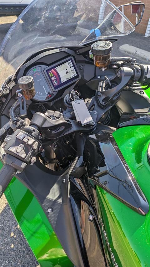 2021 Kawasaki Ninja H2 SX SE+ in Denver, Colorado - Photo 12
