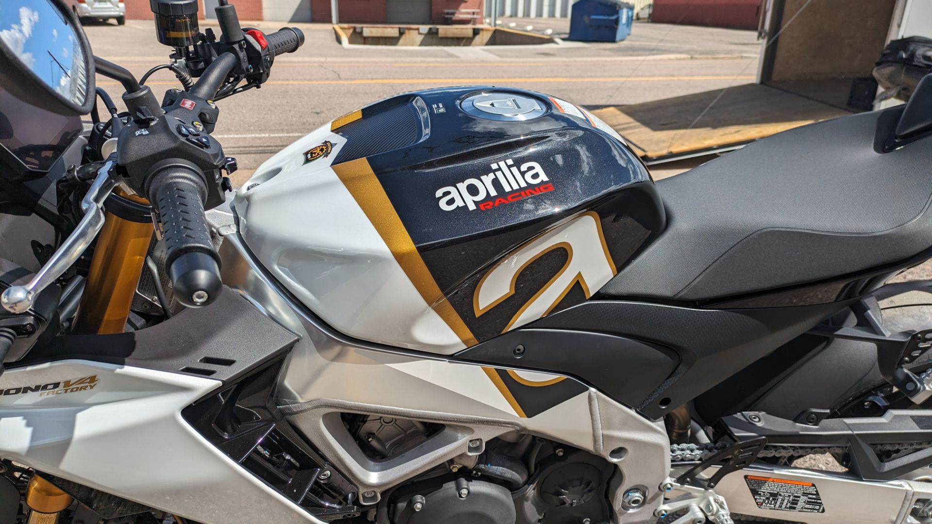 2024 Aprilia Tuono V4 Factory 1100 in Denver, Colorado - Photo 15