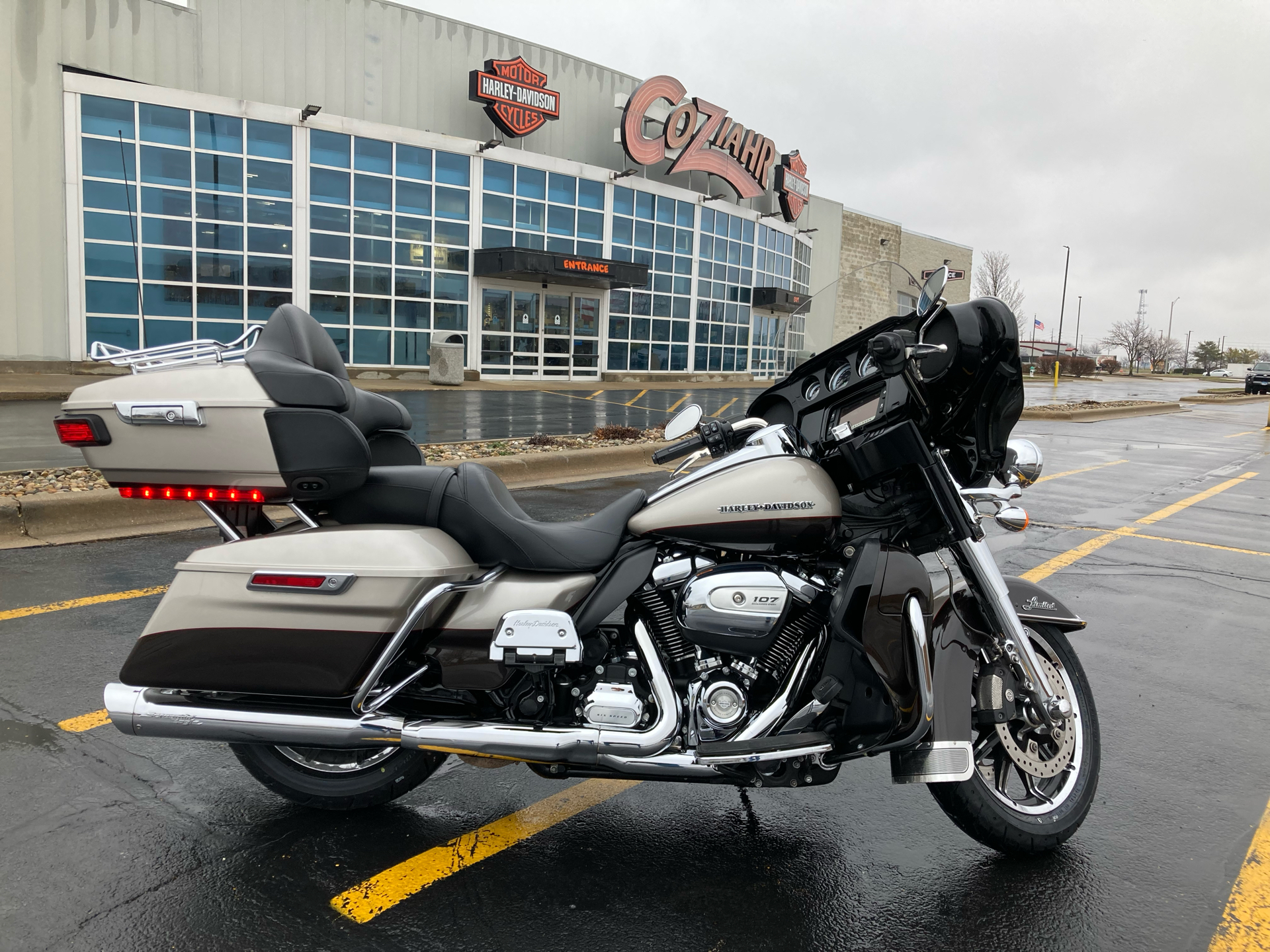 2018 Harley-Davidson Ultra Limited Low in Forsyth, Illinois - Photo 1