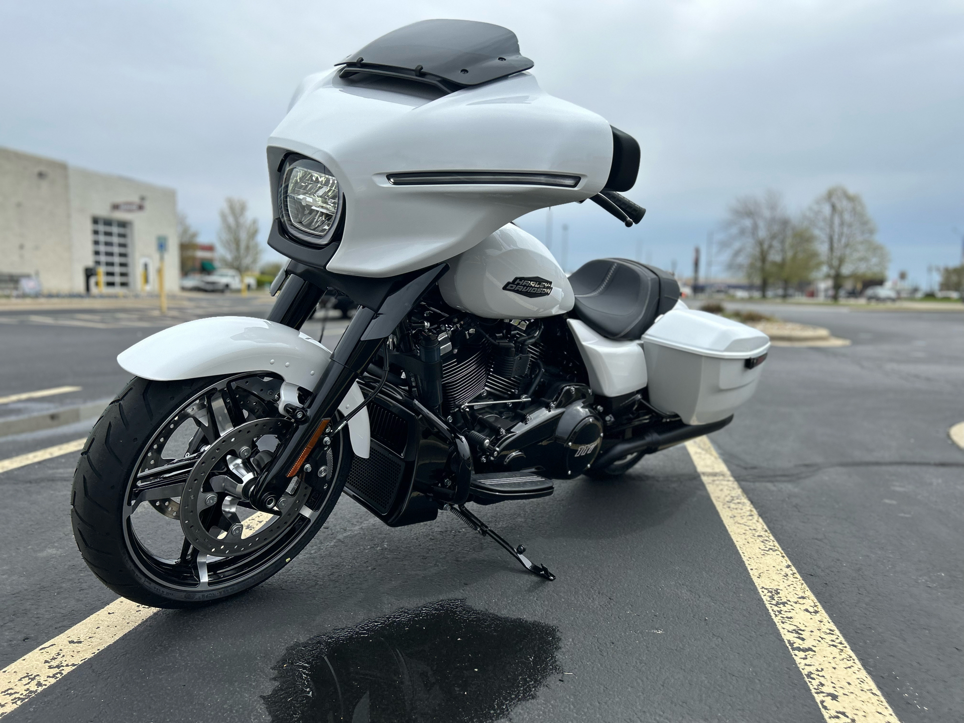 2024 Harley-Davidson Street Glide® in Forsyth, Illinois - Photo 5