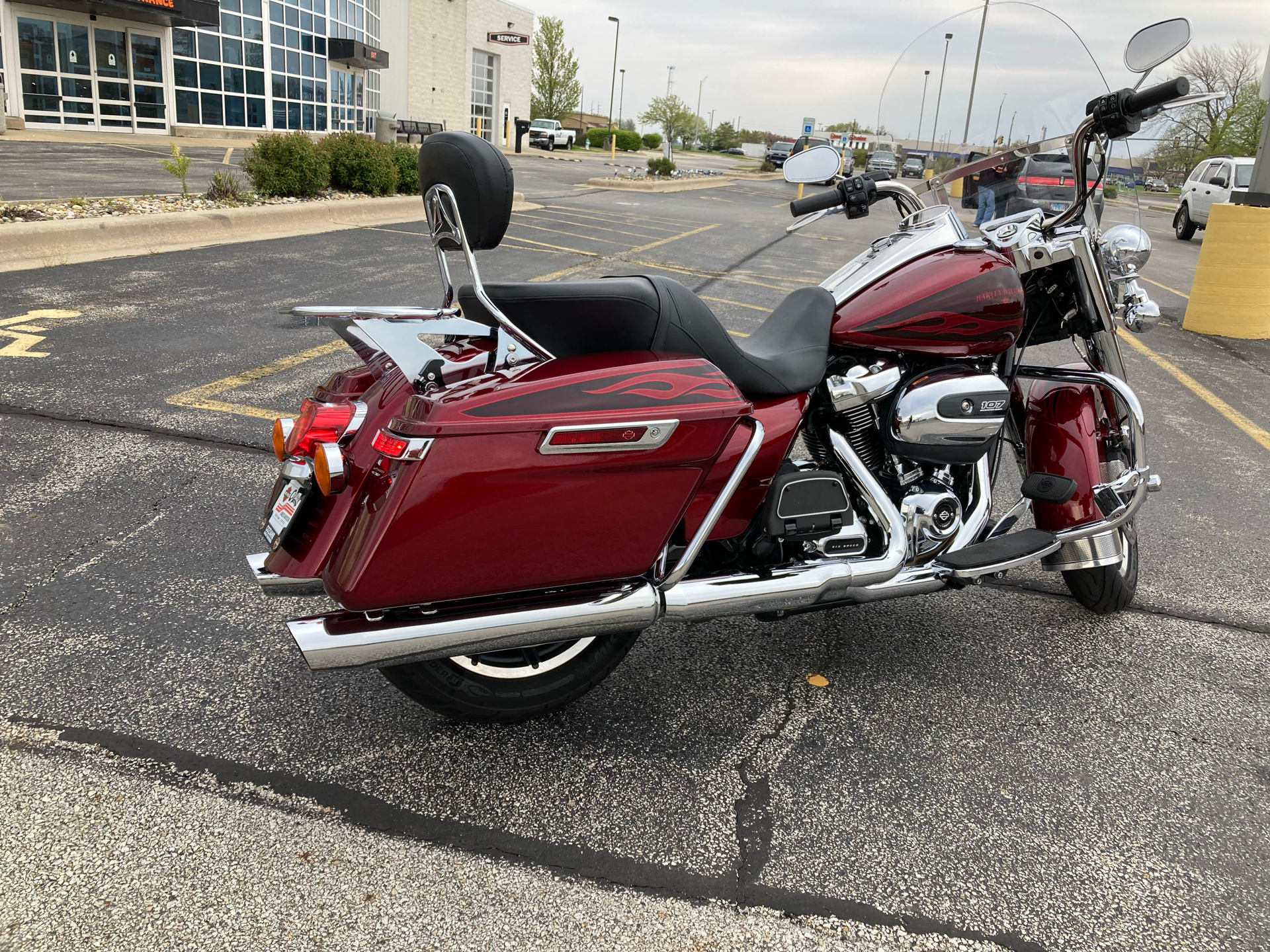 2017 Harley-Davidson Road King® in Forsyth, Illinois - Photo 2