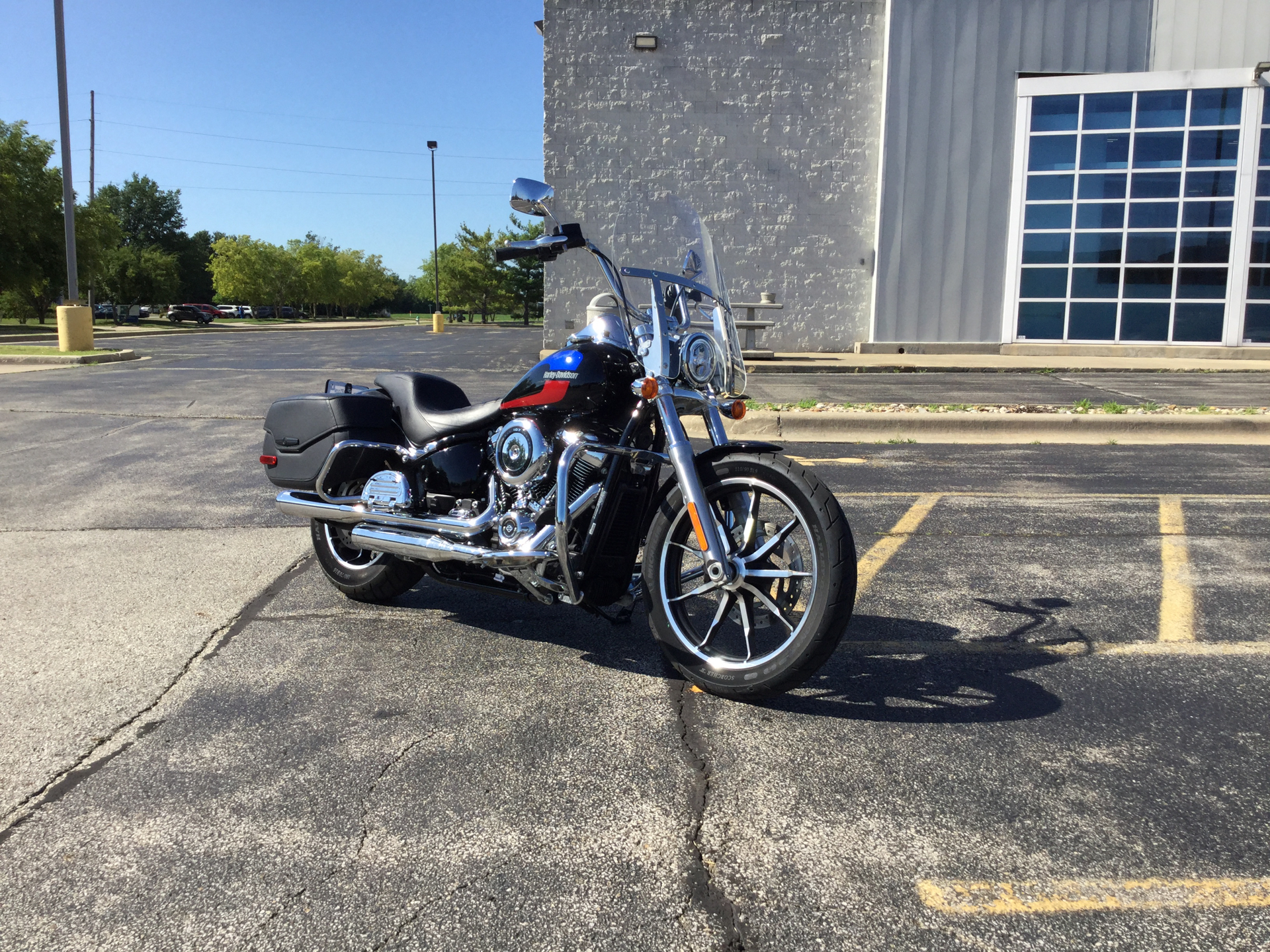 2019 Harley-Davidson Low Rider® in Forsyth, Illinois - Photo 2