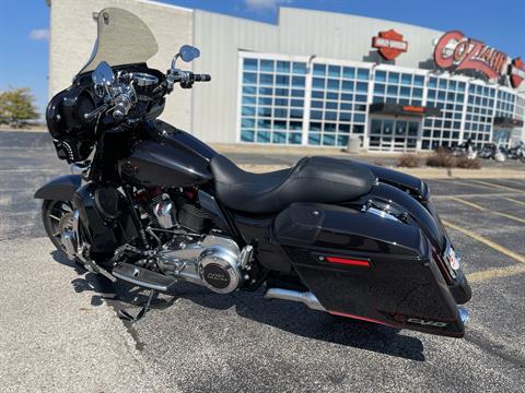 2020 Harley-Davidson CVO™ Street Glide® in Forsyth, Illinois - Photo 5
