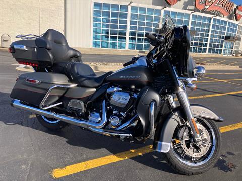 2019 Harley-Davidson Ultra Limited in Forsyth, Illinois - Photo 2