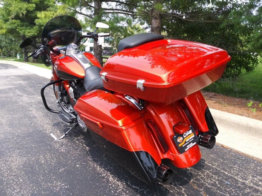 2014 Harley-Davidson CVO™ Road King® in Forsyth, Illinois - Photo 5