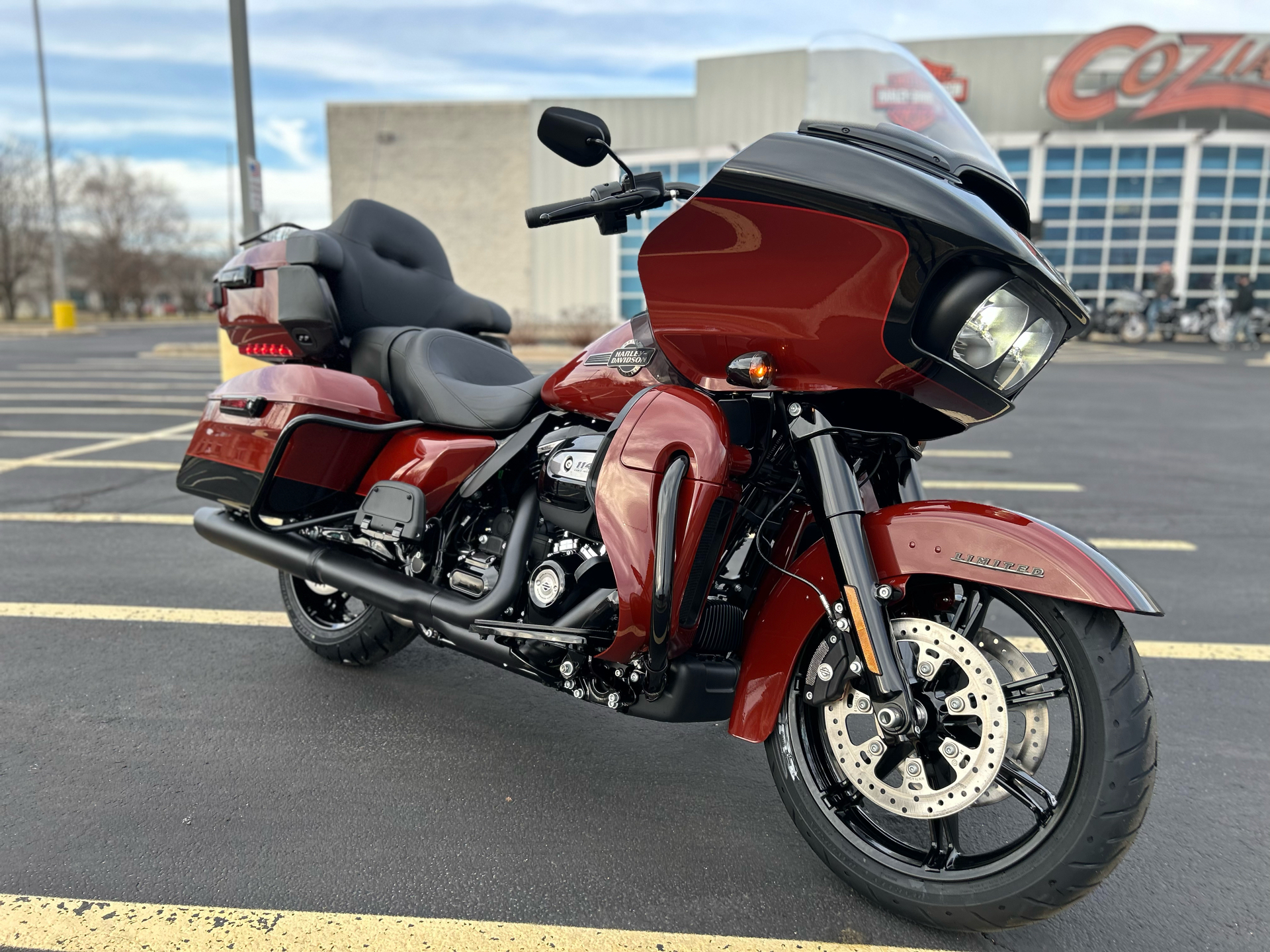 2024 Harley-Davidson Road Glide® Limited in Forsyth, Illinois - Photo 2
