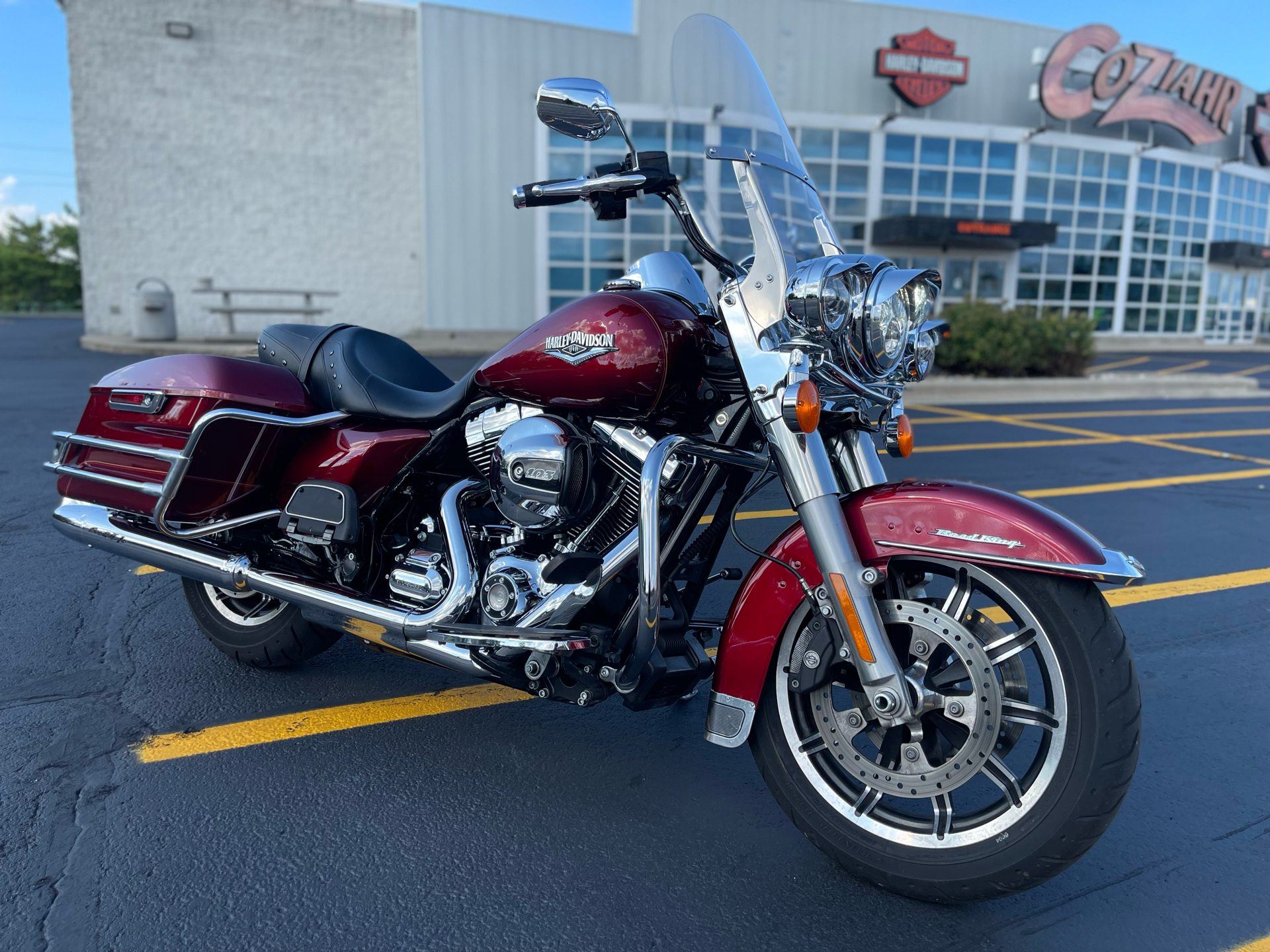 2016 Harley-Davidson Road King® in Forsyth, Illinois - Photo 2