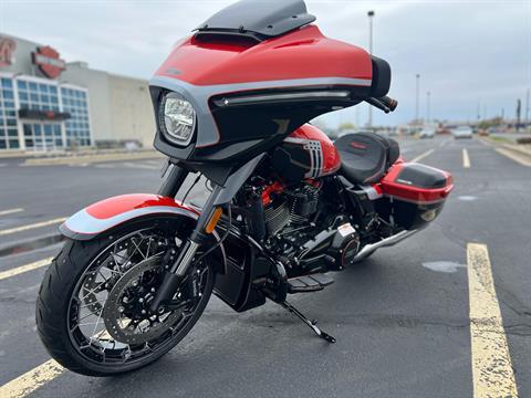 2024 Harley-Davidson CVO™ Street Glide® in Forsyth, Illinois - Photo 5
