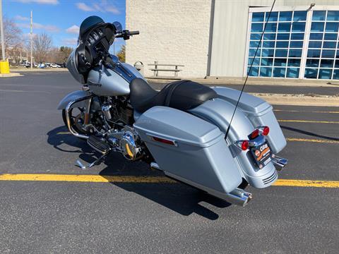 2023 Harley-Davidson Street Glide® in Forsyth, Illinois - Photo 6