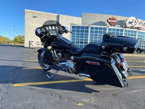 2016 Harley-Davidson Street Glide® Special in Forsyth, Illinois - Photo 3