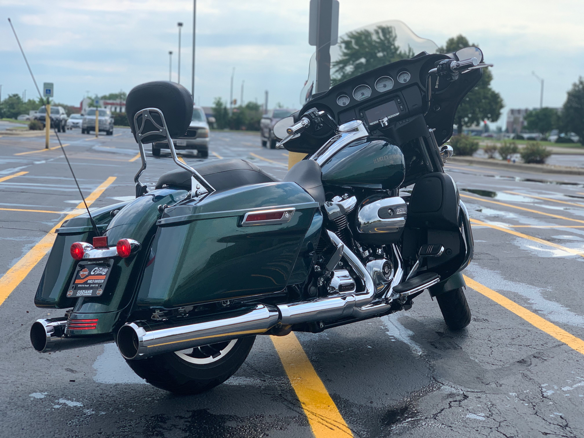 2018 Harley-Davidson Street Glide® in Forsyth, Illinois - Photo 3