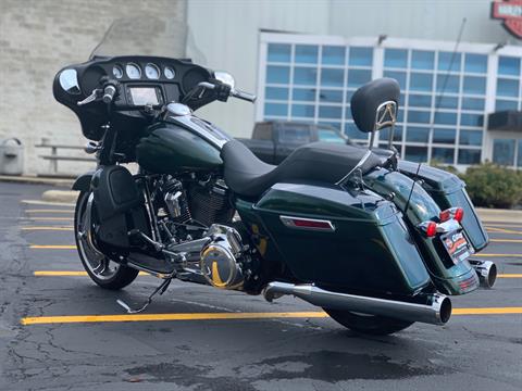 2018 Harley-Davidson Street Glide® in Forsyth, Illinois - Photo 6