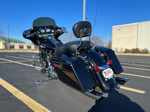 2013 Harley-Davidson Street Glide® in Forsyth, Illinois - Photo 6