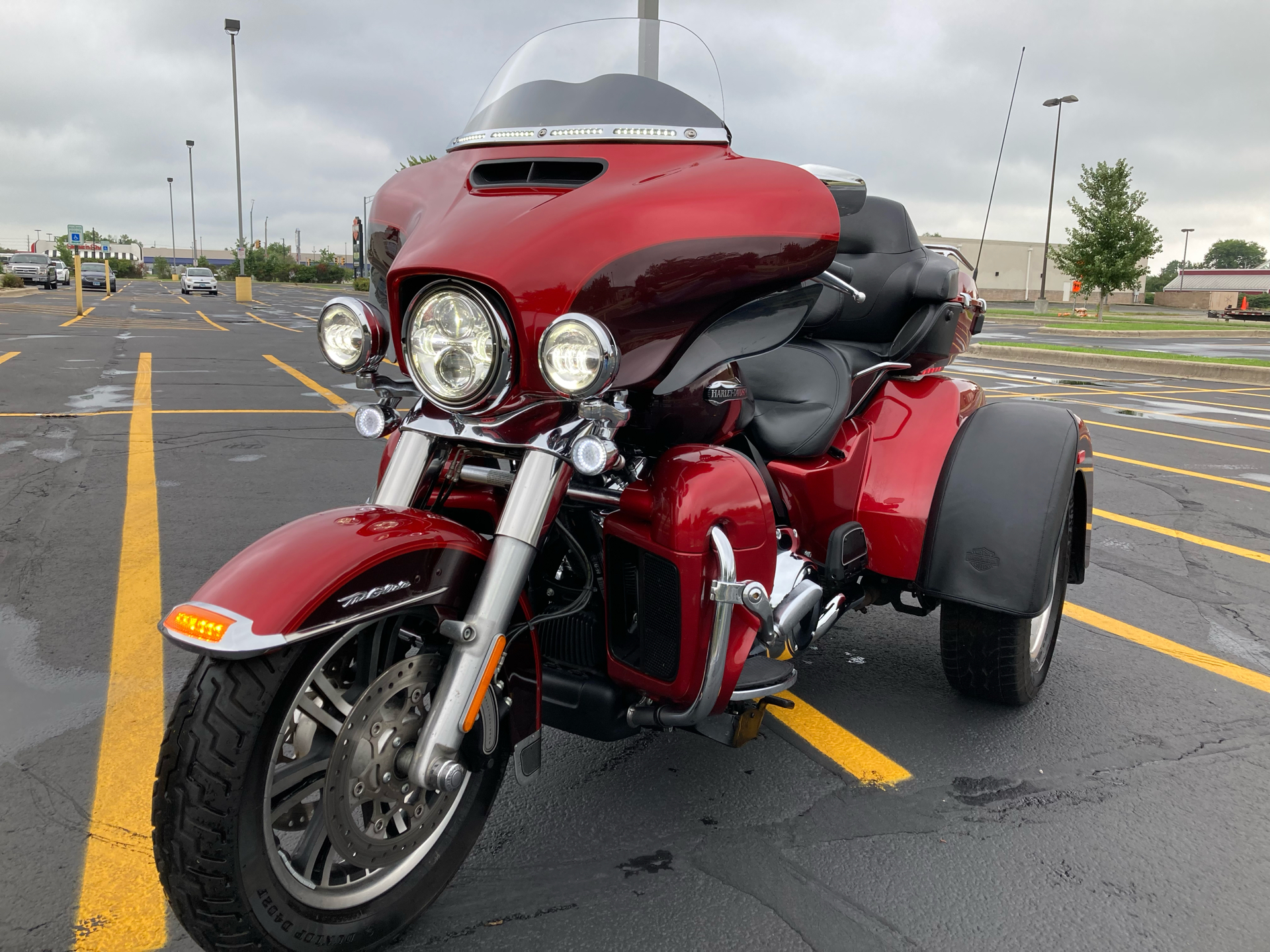 2018 Harley-Davidson Tri Glide® Ultra in Forsyth, Illinois - Photo 5