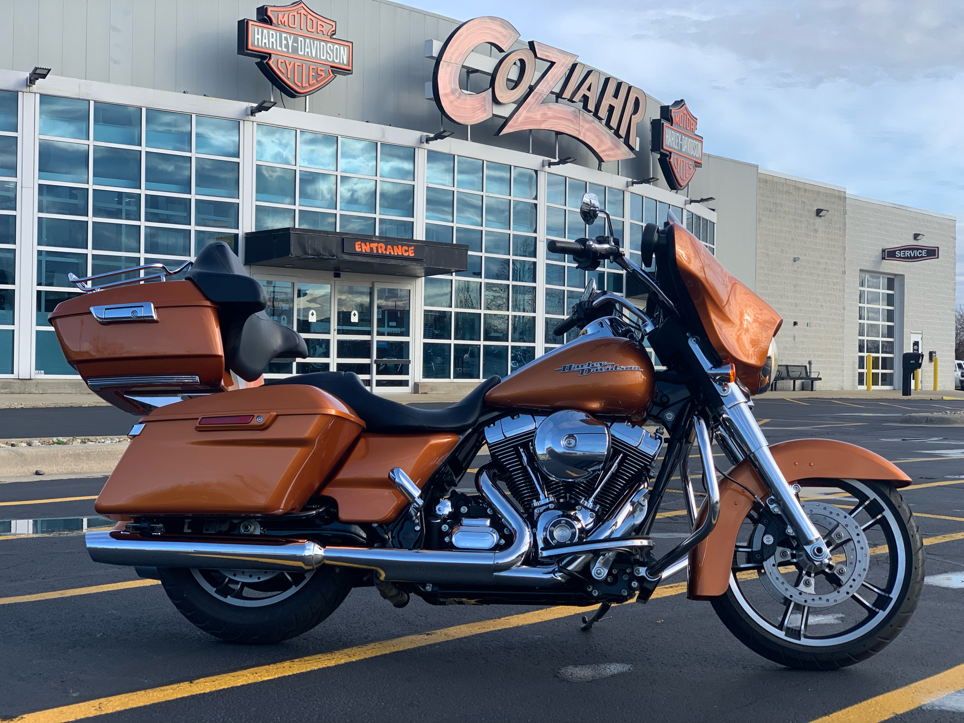 2014 Harley-Davidson Street Glide® in Forsyth, Illinois - Photo 1
