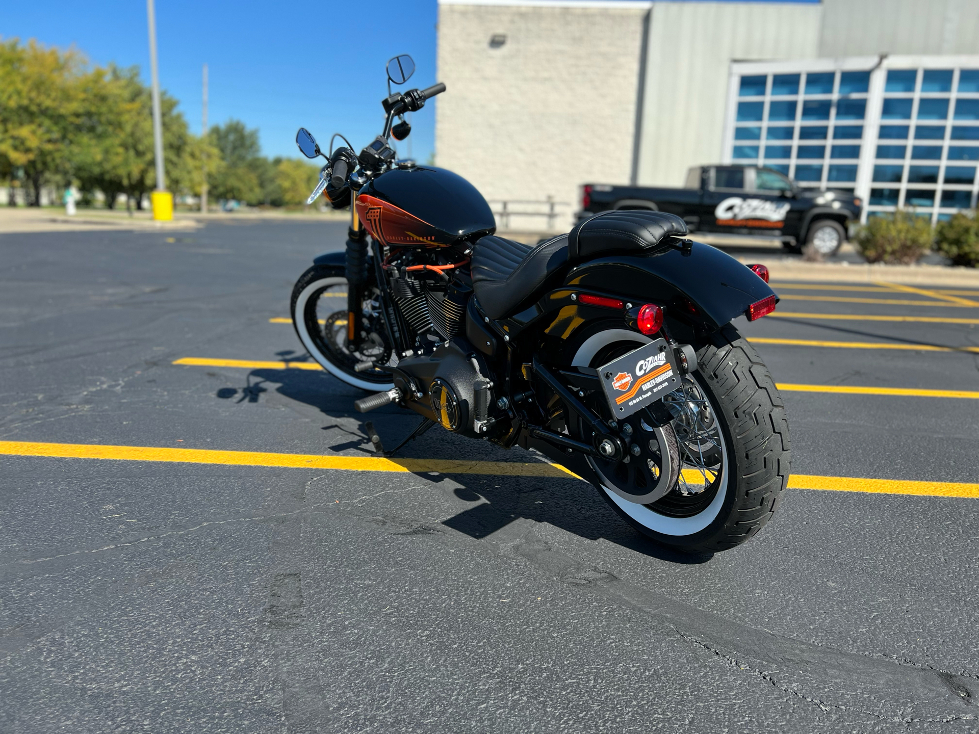 2021 Harley-Davidson Street Bob® 114 in Forsyth, Illinois - Photo 6