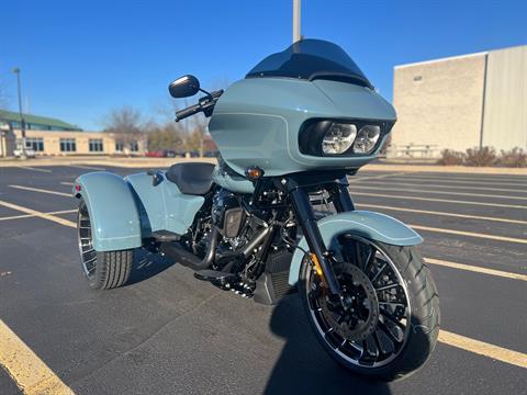2024 Harley-Davidson Road Glide 3 in Forsyth, Illinois - Photo 2
