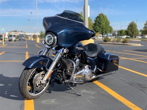 2012 Harley-Davidson Street Glide® in Forsyth, Illinois - Photo 5