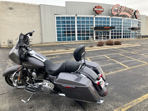 2014 Harley-Davidson Street Glide® in Forsyth, Illinois - Photo 6
