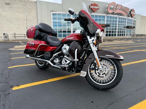 2011 Harley-Davidson Electra Glide® Ultra Limited in Forsyth, Illinois - Photo 2