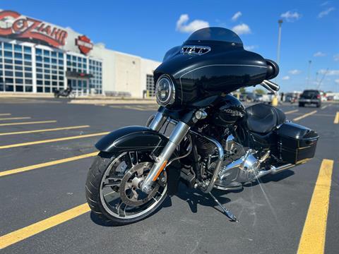 2014 Harley-Davidson Street Glide® Special in Forsyth, Illinois - Photo 5