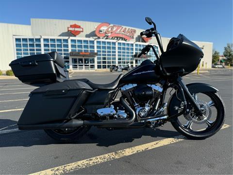 2015 Harley-Davidson Road Glide® in Forsyth, Illinois