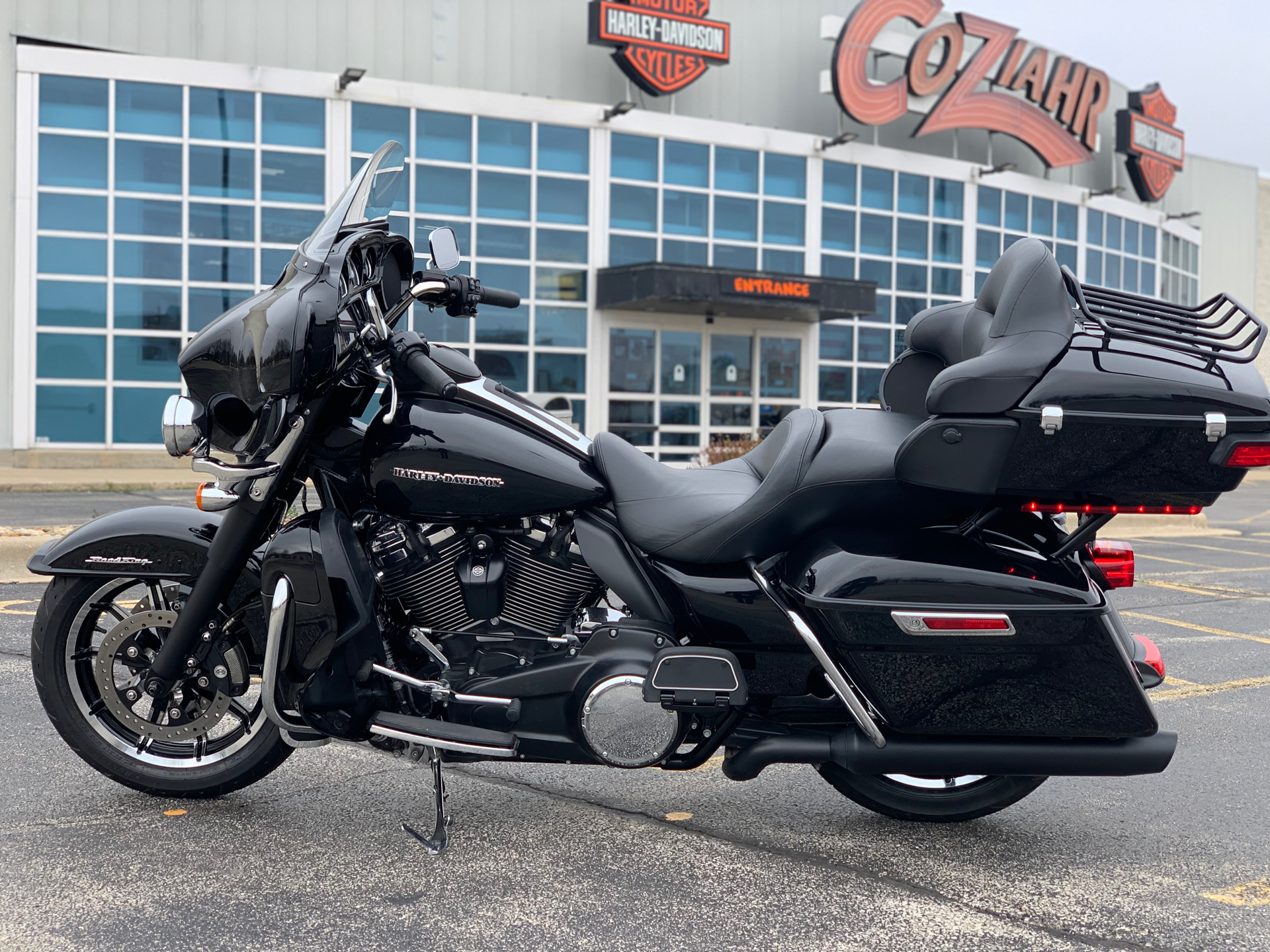 2018 Harley-Davidson Ultra Limited in Forsyth, Illinois - Photo 4