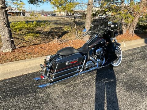 2009 Harley-Davidson Ultra Classic® Electra Glide® in Forsyth, Illinois - Photo 2