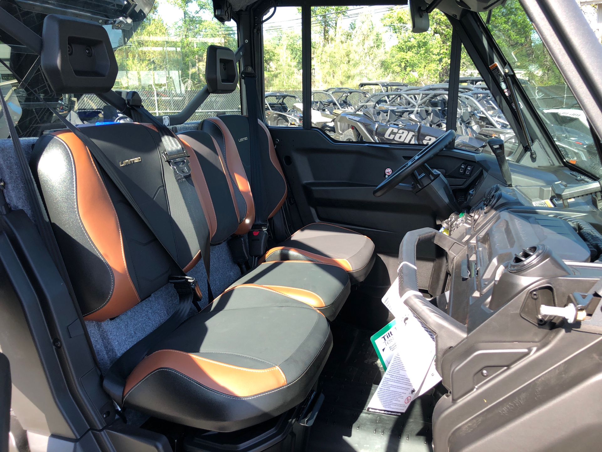 2023 Can-Am Defender Pro Limited CAB HD10 in Redding, California - Photo 7