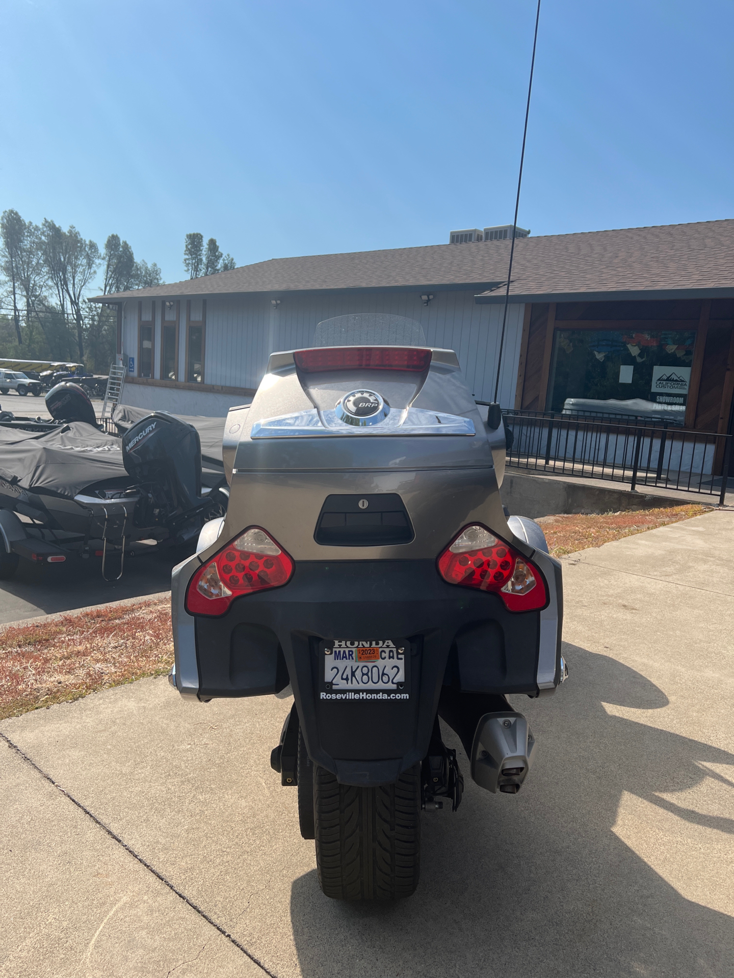 2011 Can-Am Spyder® RT Limited in Redding, California - Photo 4