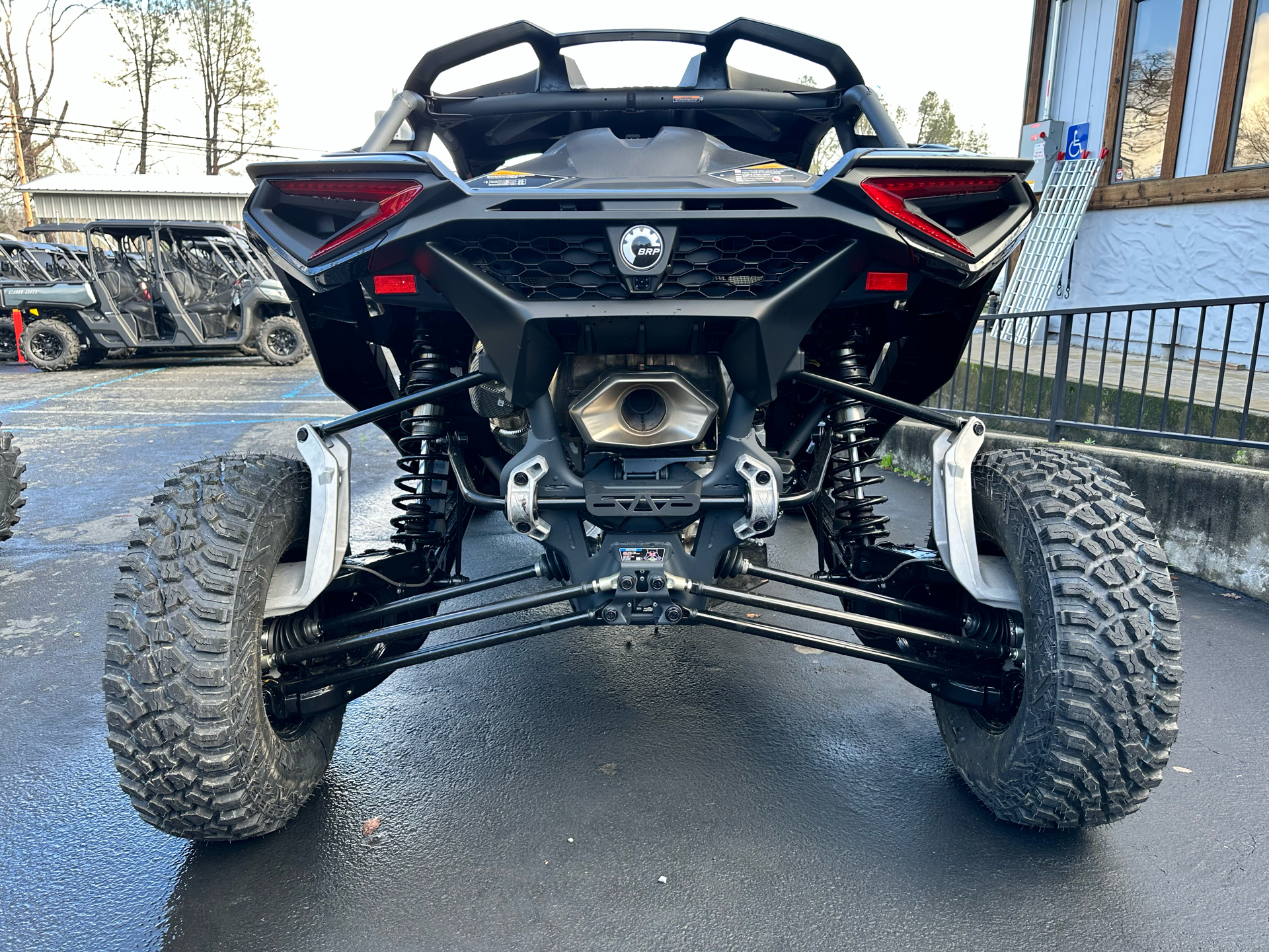 2024 Can-Am Maverick R X RS with Smart-Shox 999T DCT in Redding, California - Photo 5