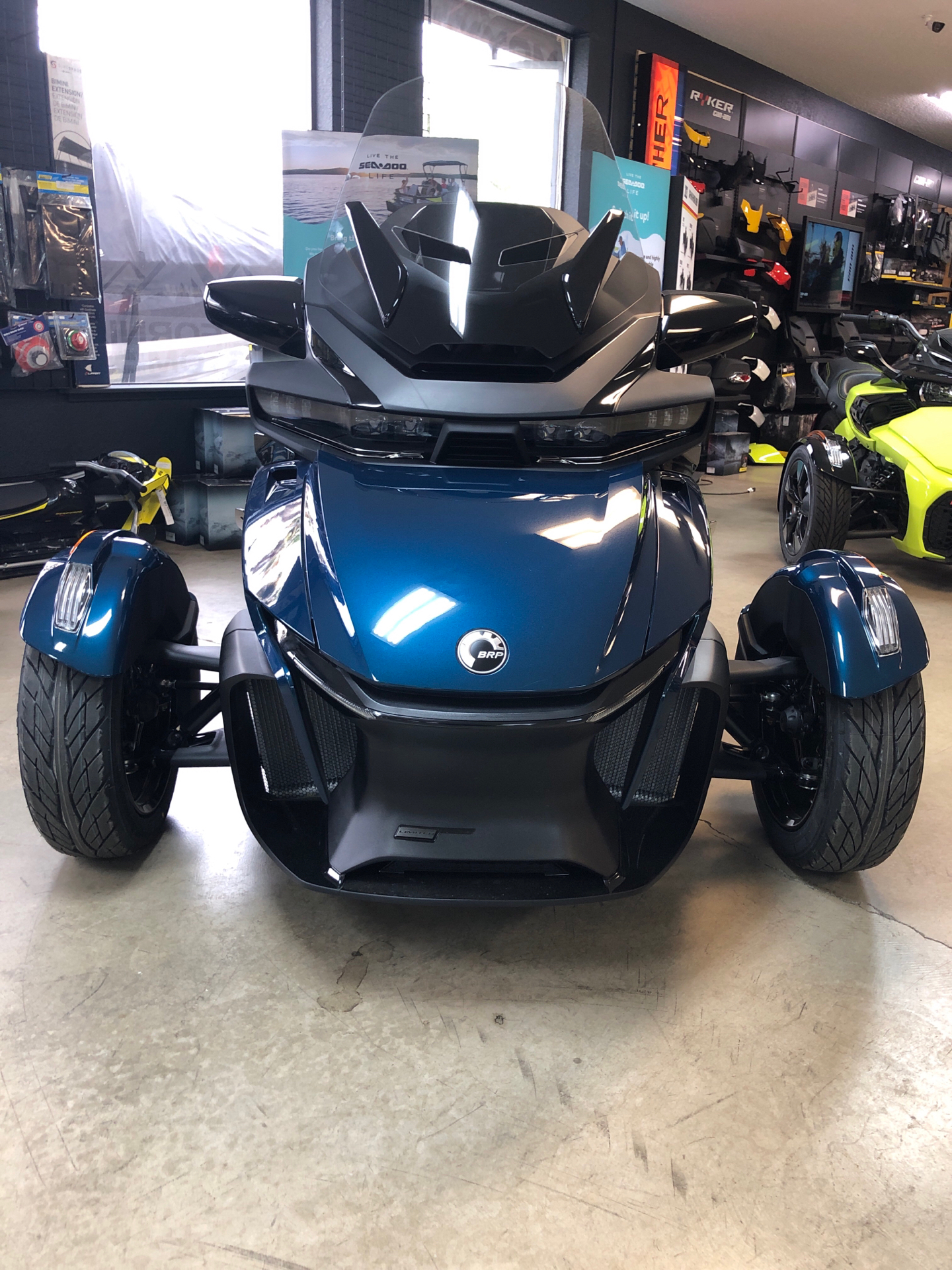 2023 Can-Am Spyder RT Limited in Redding, California - Photo 2