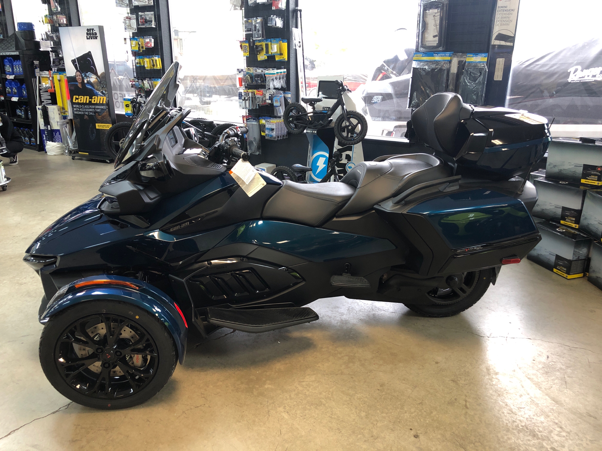 2023 Can-Am Spyder RT Limited in Redding, California - Photo 3