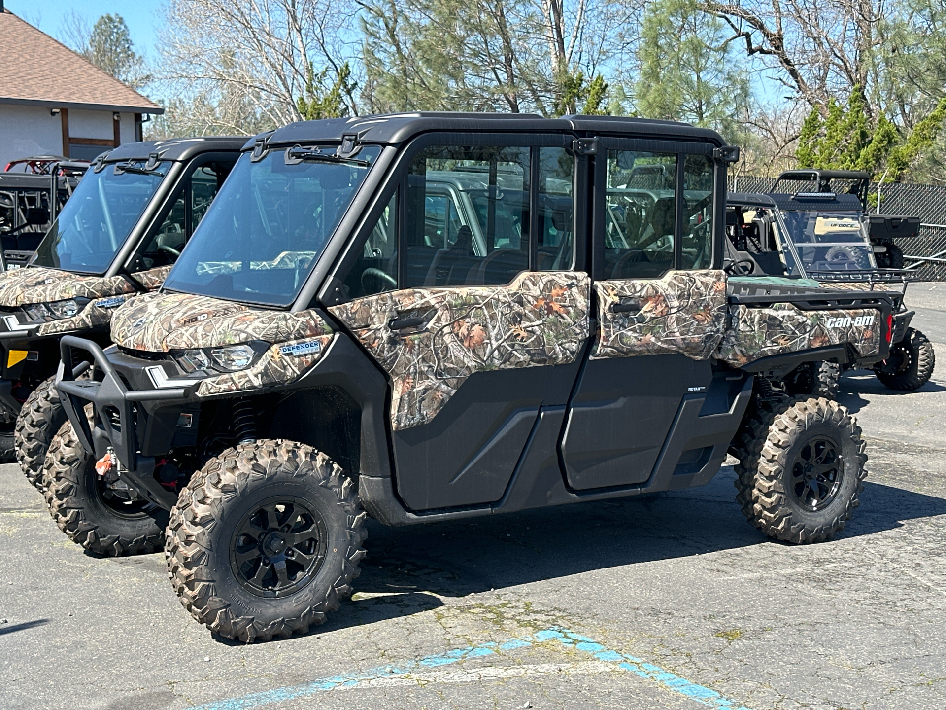 2024 Can-Am Defender MAX Limited in Redding, California - Photo 1