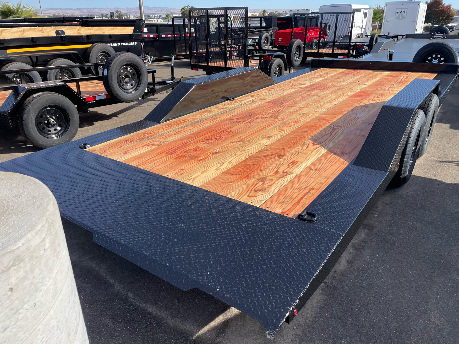 2024 IRON PANTHER TRAILERS 8.5x20 Power Tilt 10K ET387 in Paso Robles, California - Photo 5