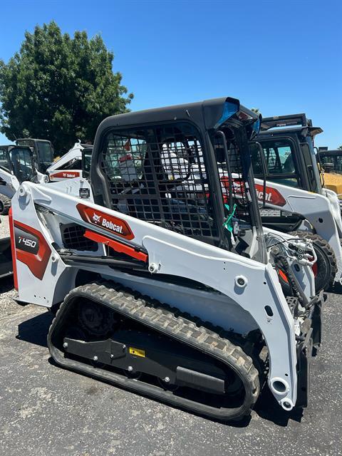 2024 Bobcat T450 in Paso Robles, California - Photo 1