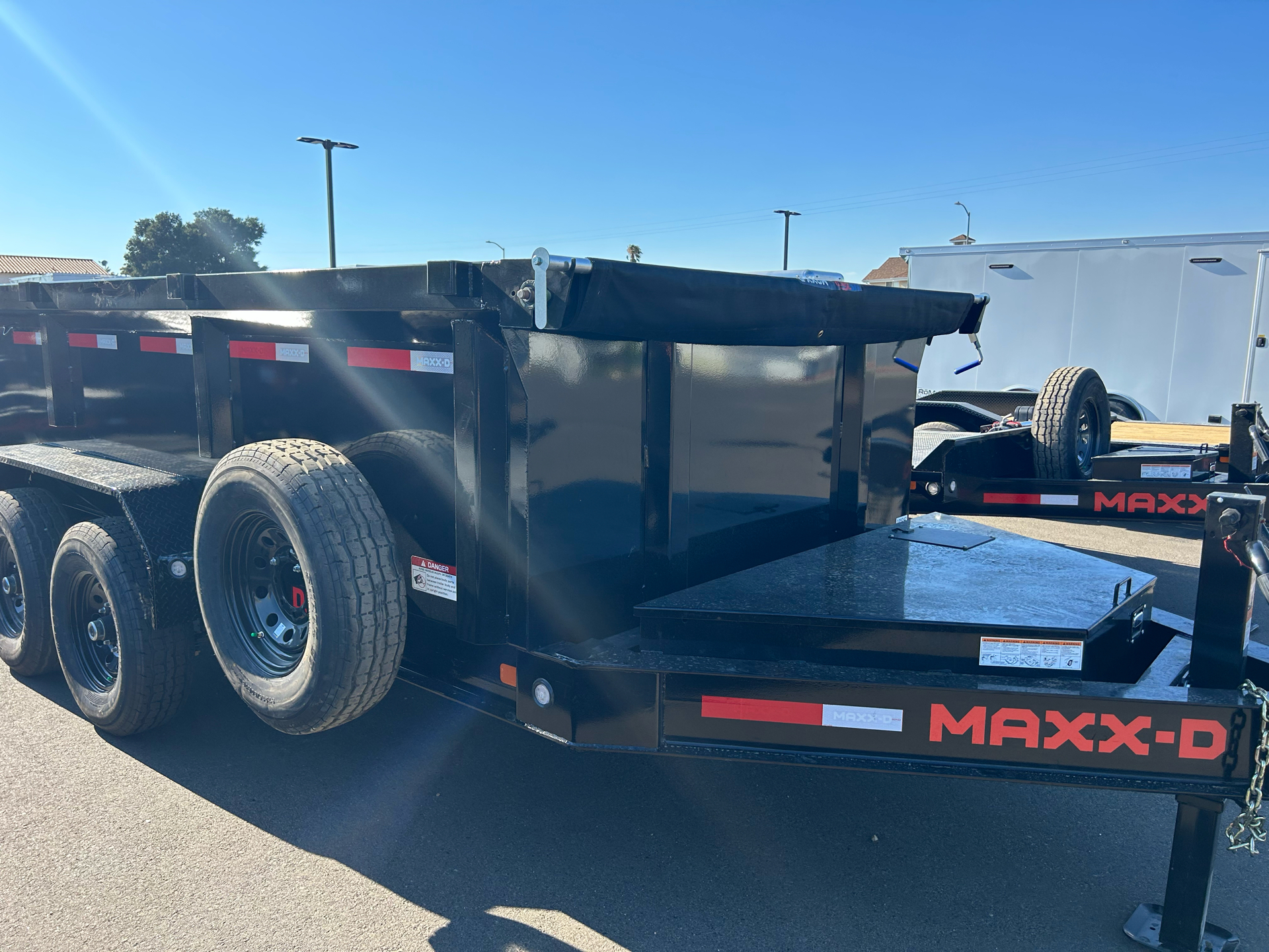 2024 MAXX-D TRAILERS 7X14X3 DUMP DJX 14K in Paso Robles, California - Photo 2