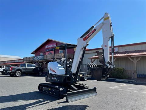 2022 Bobcat E3i 25HP R2-Series Bobcat Compact Excavator in Paso Robles, California - Photo 4