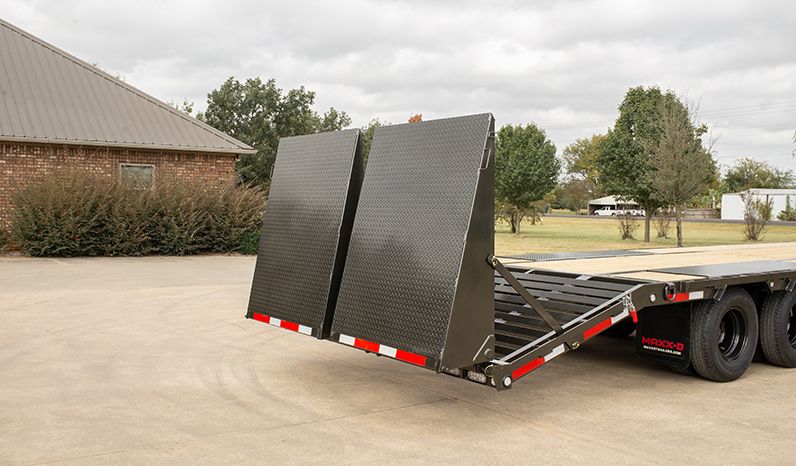 2024 MAXX-D TRAILERS 8.5X30 LOW-PRO TANDEM DUAL FLATBED GN 26K LDX in Paso Robles, California - Photo 14